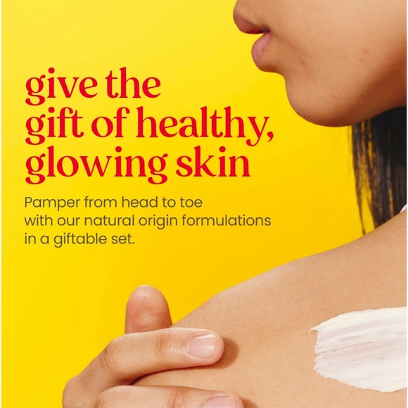 BNIB BURT’S BEES 5 PIECE ESSENTIAL KIT - Picture 8 of 14